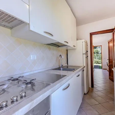 Villetta Bagnaia - Goelba Feriehus *